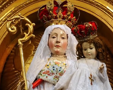 Apparitions of Our mother of Good Success in Ecuador